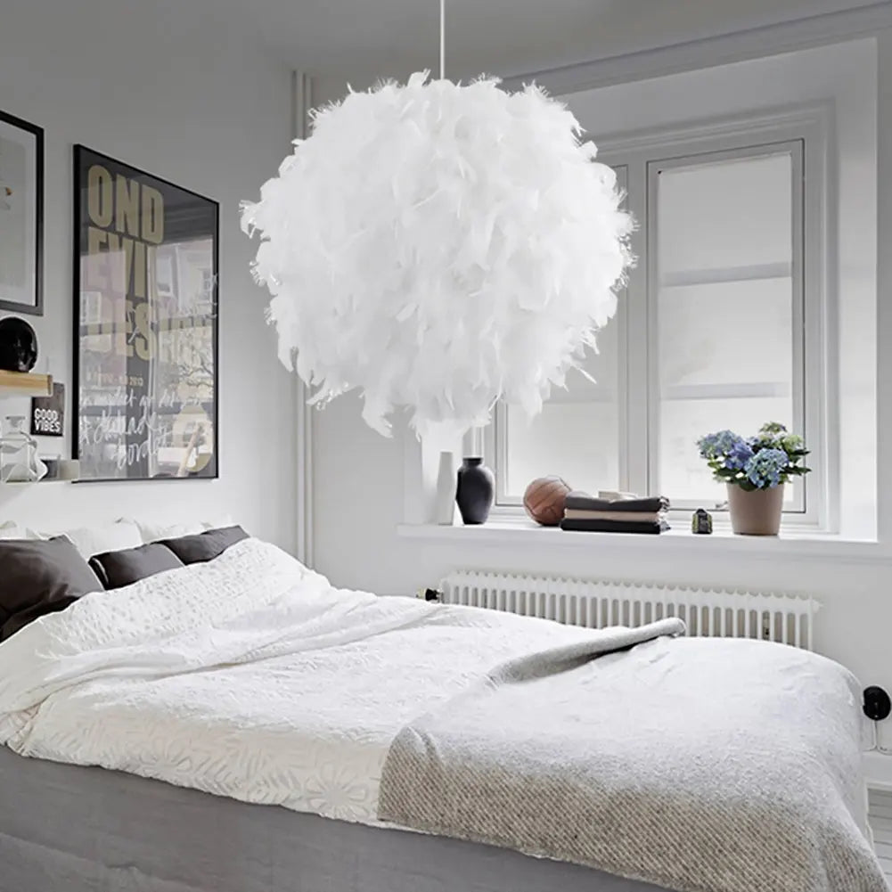 Fluffy Feather Pendant Light Modern E27 Lamp Holder Hanging Fairy Lighting Fixture Bedroom Living Room Chandelier Droplight LED