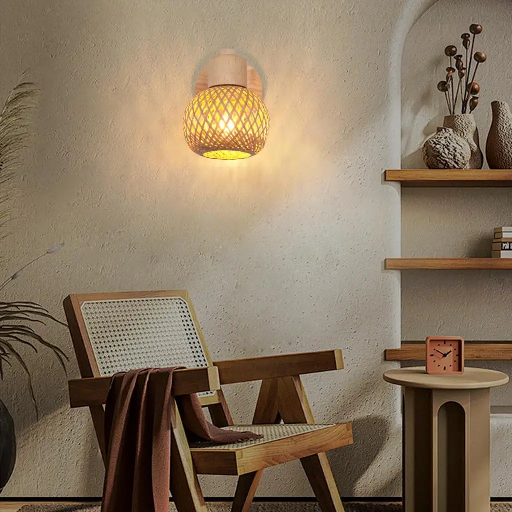 Rattan Bamboo Wall Lamp Sconce Fixture Vintage Boho Rustic Wall Light for Hallway Porch Bedroom Living Room Indoor Lighting E27