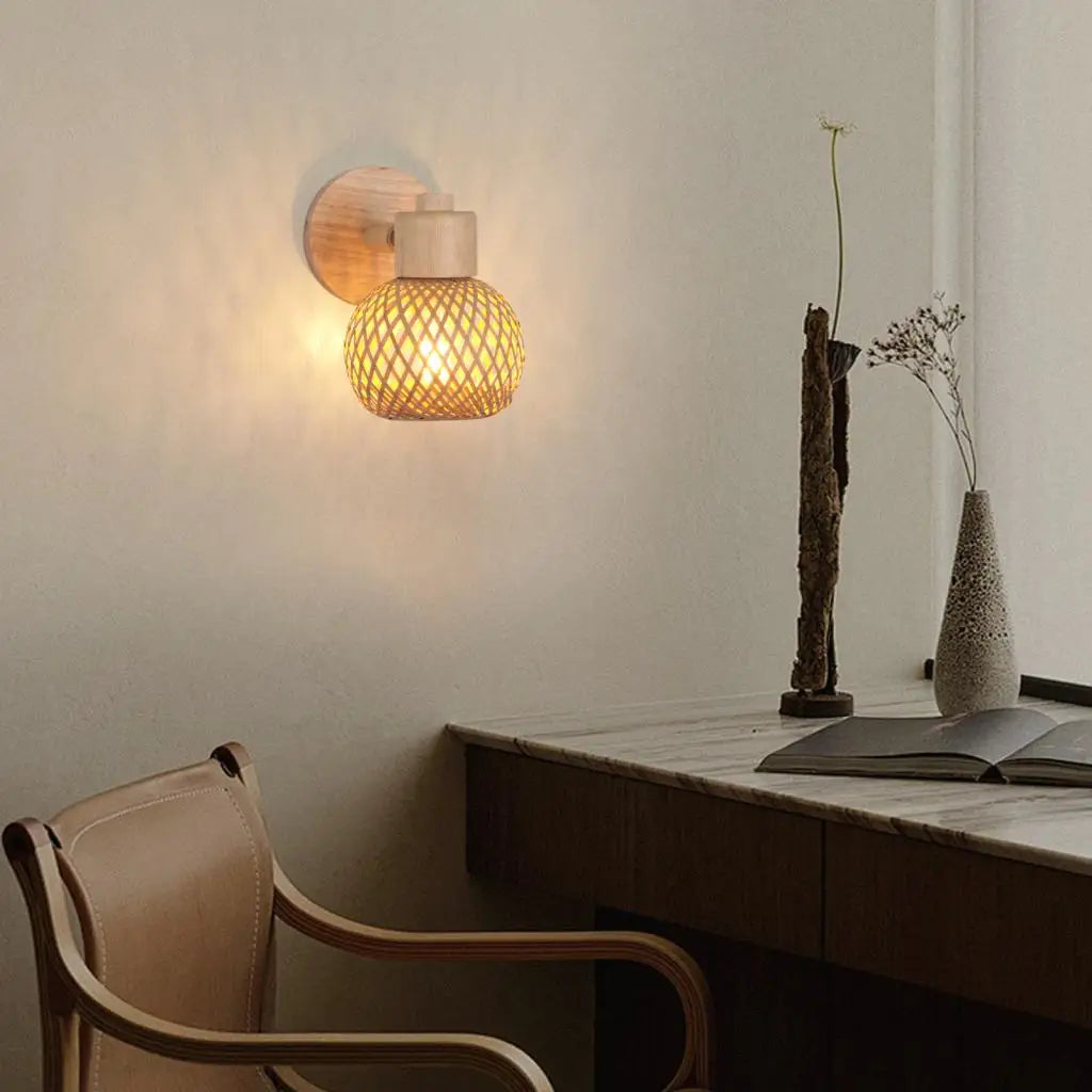 Rattan Bamboo Wall Lamp Sconce Fixture Vintage Boho Rustic Wall Light for Hallway Porch Bedroom Living Room Indoor Lighting E27